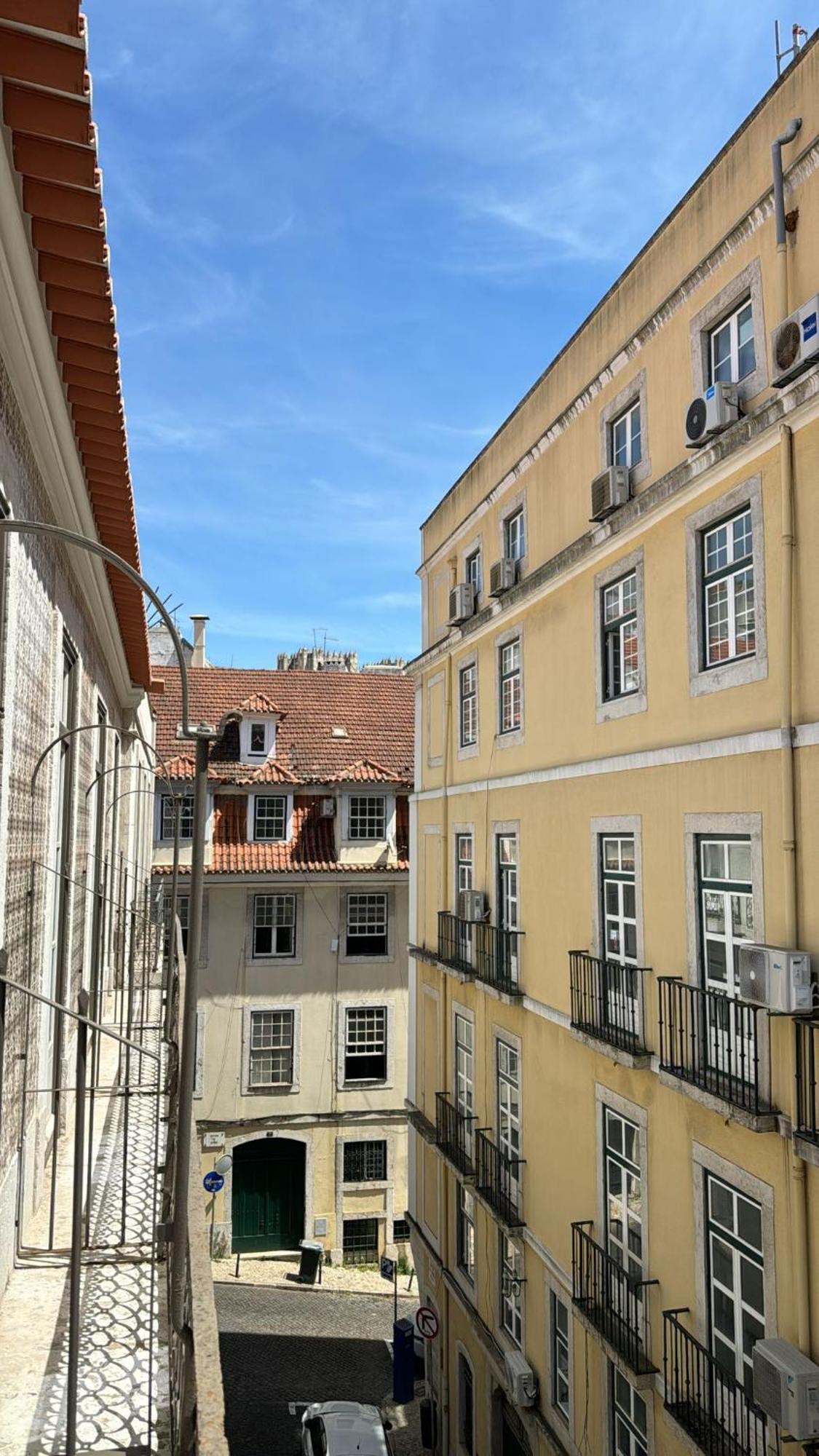 Comfortable Apartment In Downtown Lisbon For 4 People ภายนอก รูปภาพ